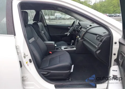 2014 Toyota Camry Se z USA, uszkodzony, nr VIN 4T1BF1FK3EU407229